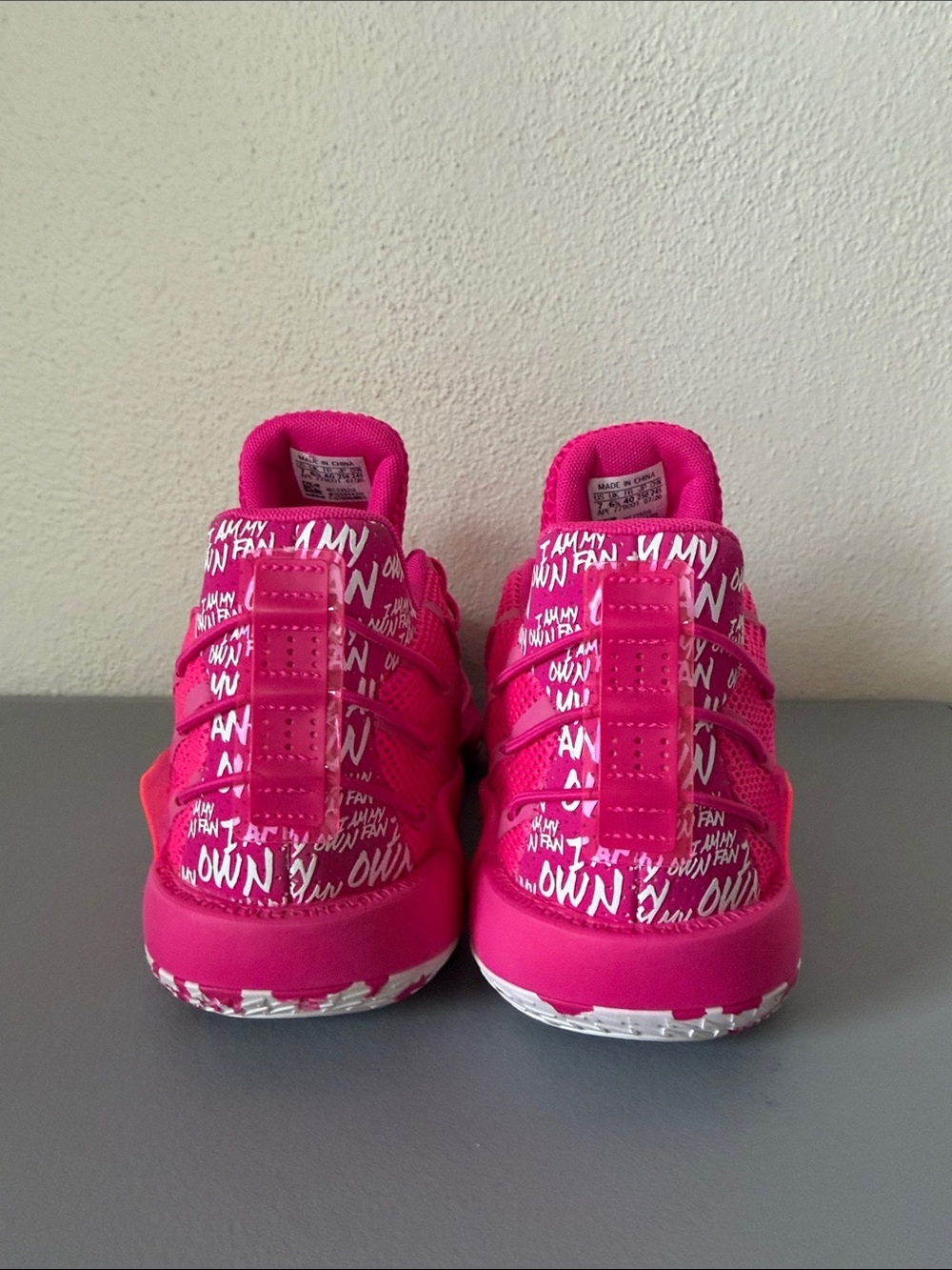 Adidas Dame 7 'I Am My Own Fan - Team Shock Pink' Size 7 - Picture 2 of 6
